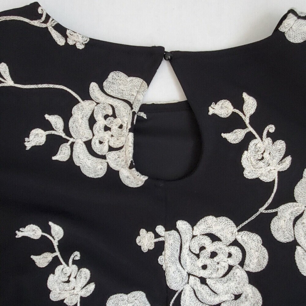 Beige Eci Roses Blouse Embroidered Womens‎ XL Flare Sleeves Party Black - Picture 7 of 13